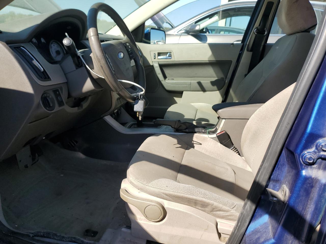 2008 Ford Focus Se VIN: 1FAHP35N58W172057 Lot: 85383065