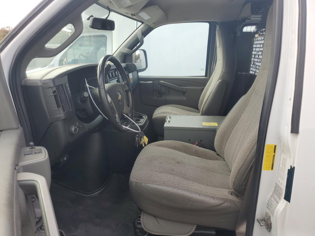 2018 Chevrolet Express Utility / Service Van VIN: 1GCZGGFG0J1286542 Lot: 86854995