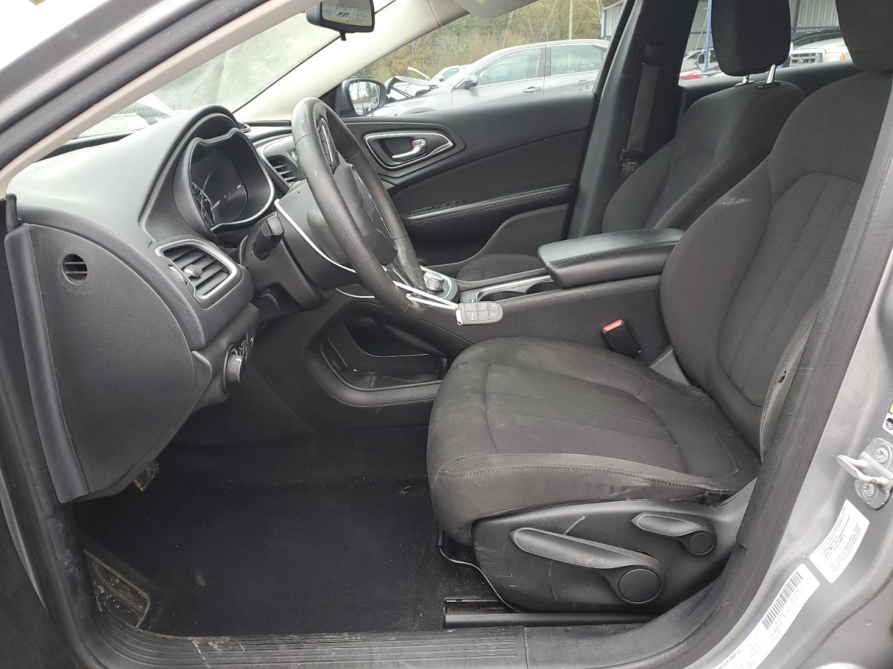 2015 Chrysler 200 Limited VIN: 1C3CCCAB7FN528799 Lot: 89835105