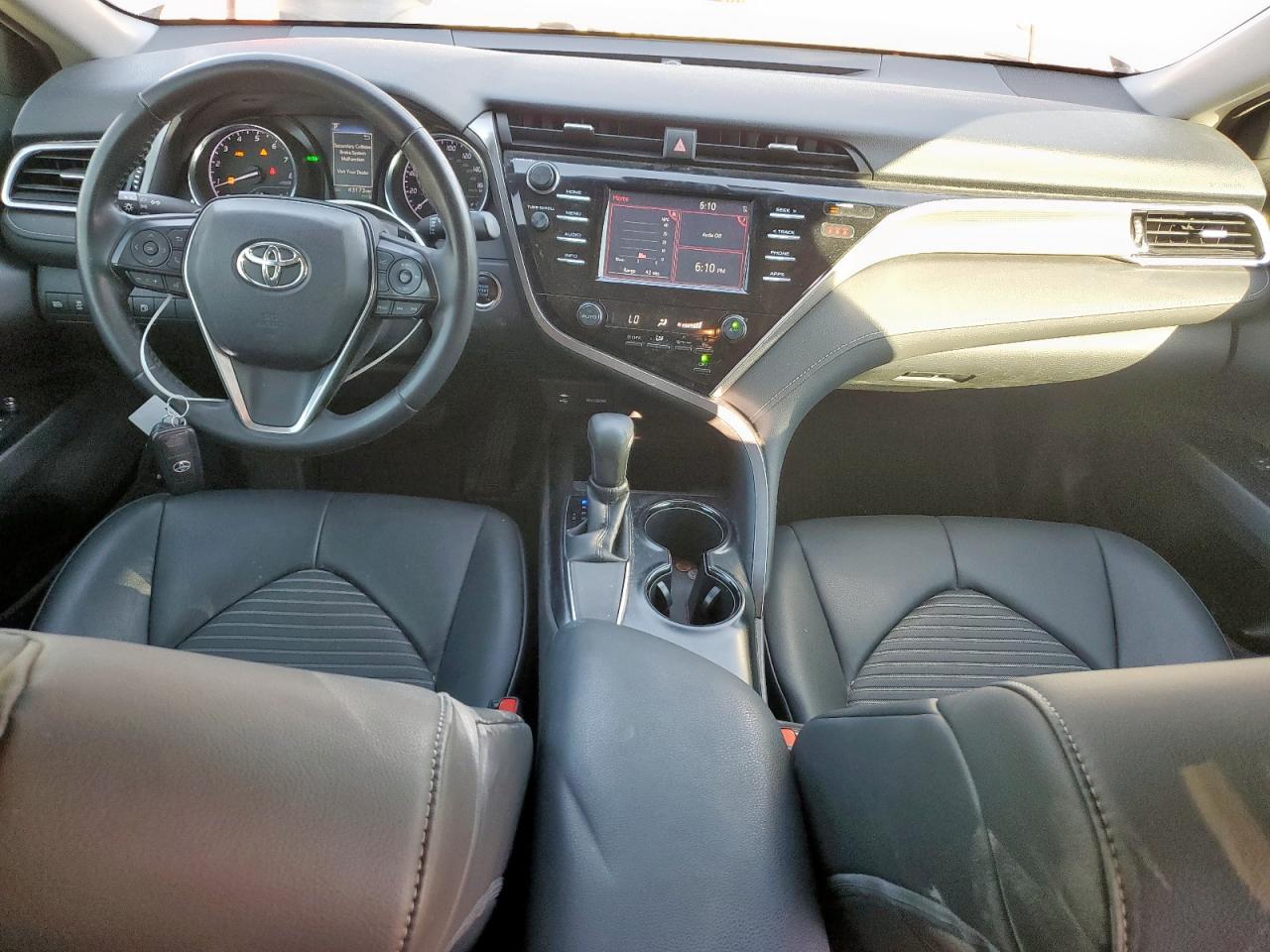 2018 Toyota Camry L VIN: 4T1B11HK7JU571315 Lot: 86339685