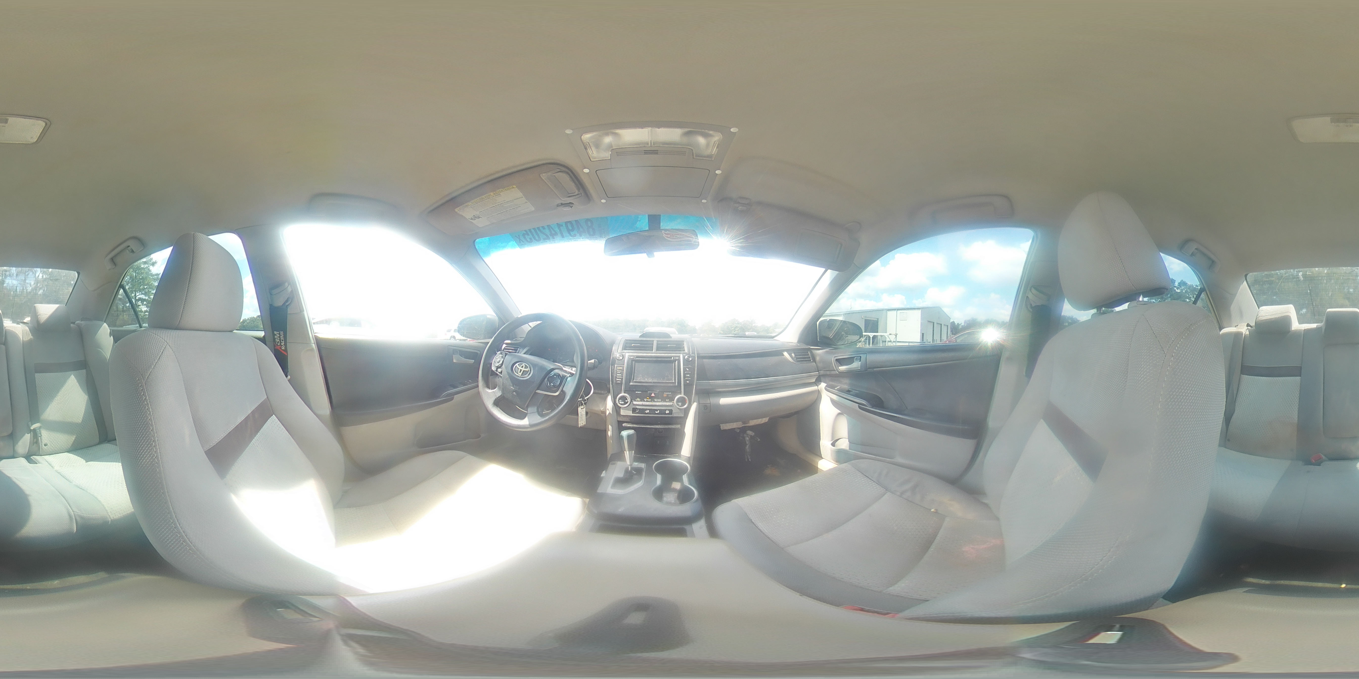 2014 Toyota Camry L VIN: 4T1BF1FK1EU745518 Lot: 84914205