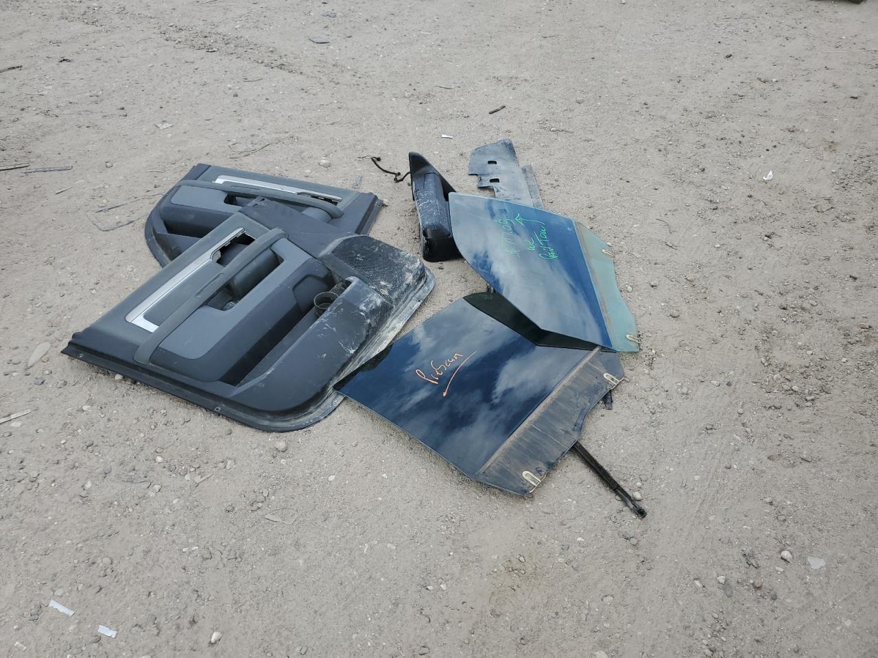 2015 Ram 2500 Slt VIN: 3C6UR5DLXFG673849 Lot: 86794535