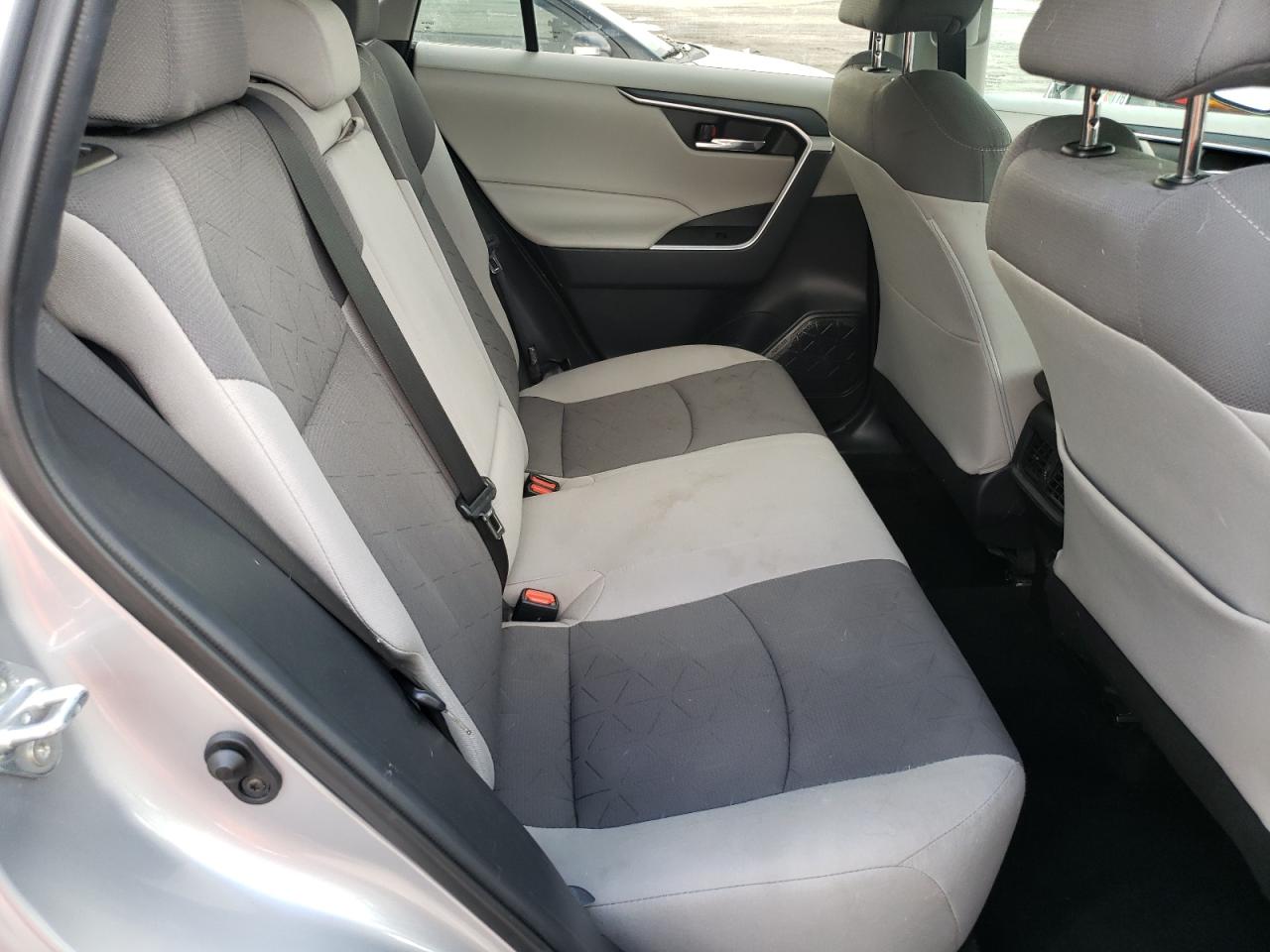 2021 Toyota Rav4 Xle VIN: 2T3W1RFV4MC151408 Lot: 84789555