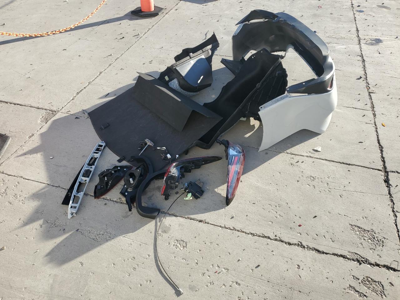 2023 Toyota Camry Le VIN: 4T1H31AKXPU058812 Lot: 85179135