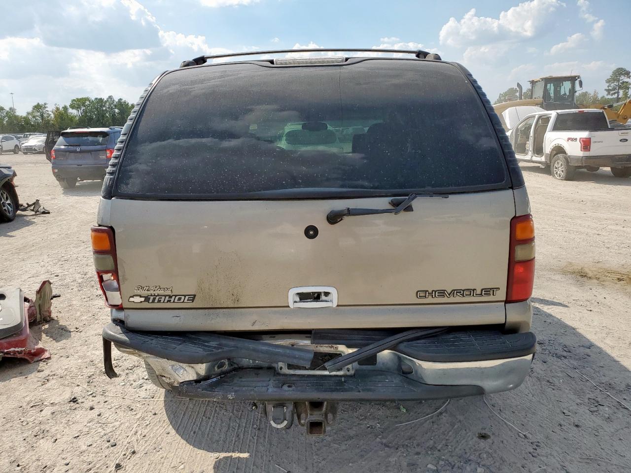 2003 Chevrolet Tahoe C1500 VIN: 1GNEC13Z13R103867 Lot: 84484325