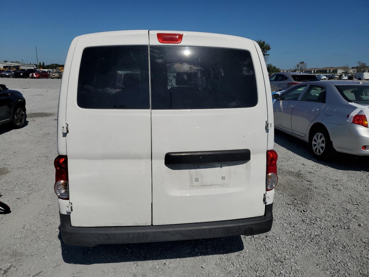 2015 Nissan Nv200 2.5S VIN: 3N6CM0KN8FK735303 Lot: 82399535