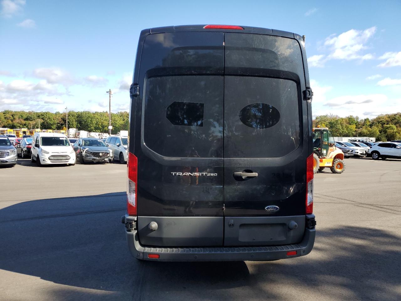 2017 Ford Transit T-250 VIN: 1FTYR2XM5HKB16128 Lot: 84787515