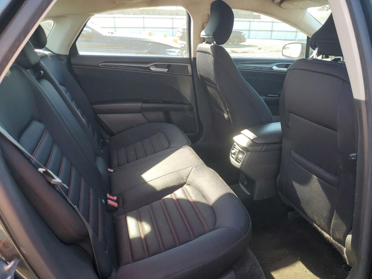 2015 Ford Fusion Se VIN: 3FA6P0T99FR175667 Lot: 85351545