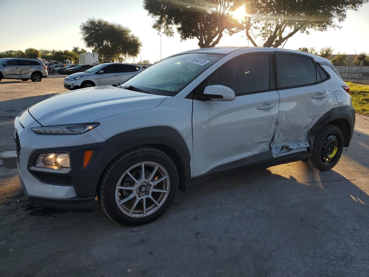 HYUNDAI KONA 2018. Lot# 86340185. VIN KM8K12AA7JU111546. Photo 1