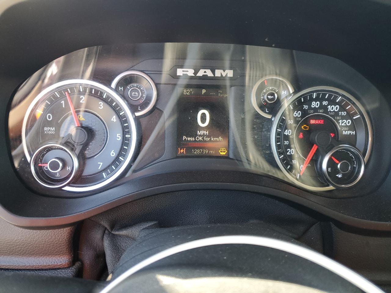 2019 Ram 1500 Big Horn/Lone Star VIN: 1C6SRFFT3KN824588 Lot: 82392345