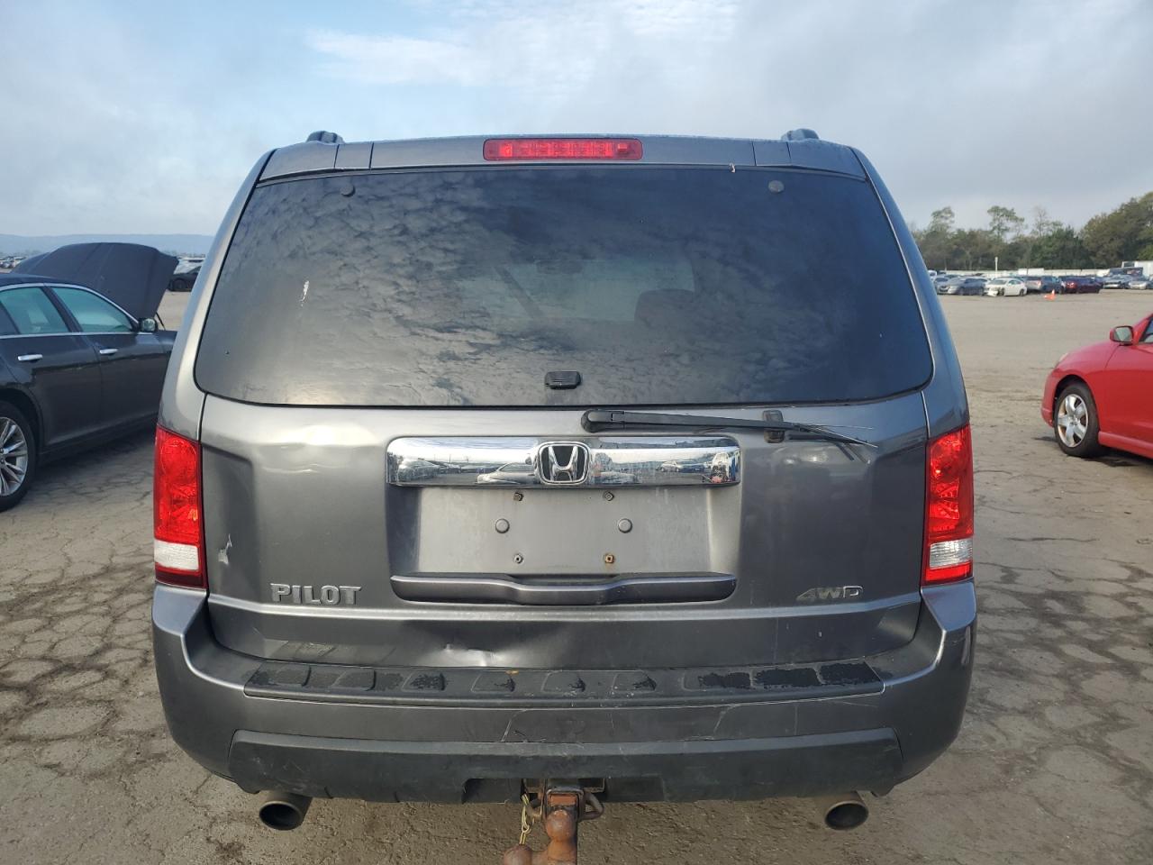 2011 Honda Pilot Ex VIN: 5FNYF4H44BB021387 Lot: 81690345