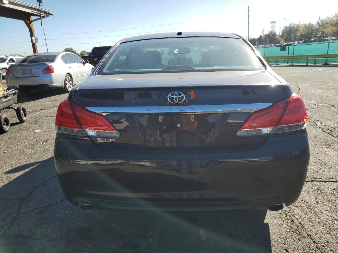 2011 Toyota Avalon Base VIN: 4T1BK3DB8BU421049 Lot: 84801565
