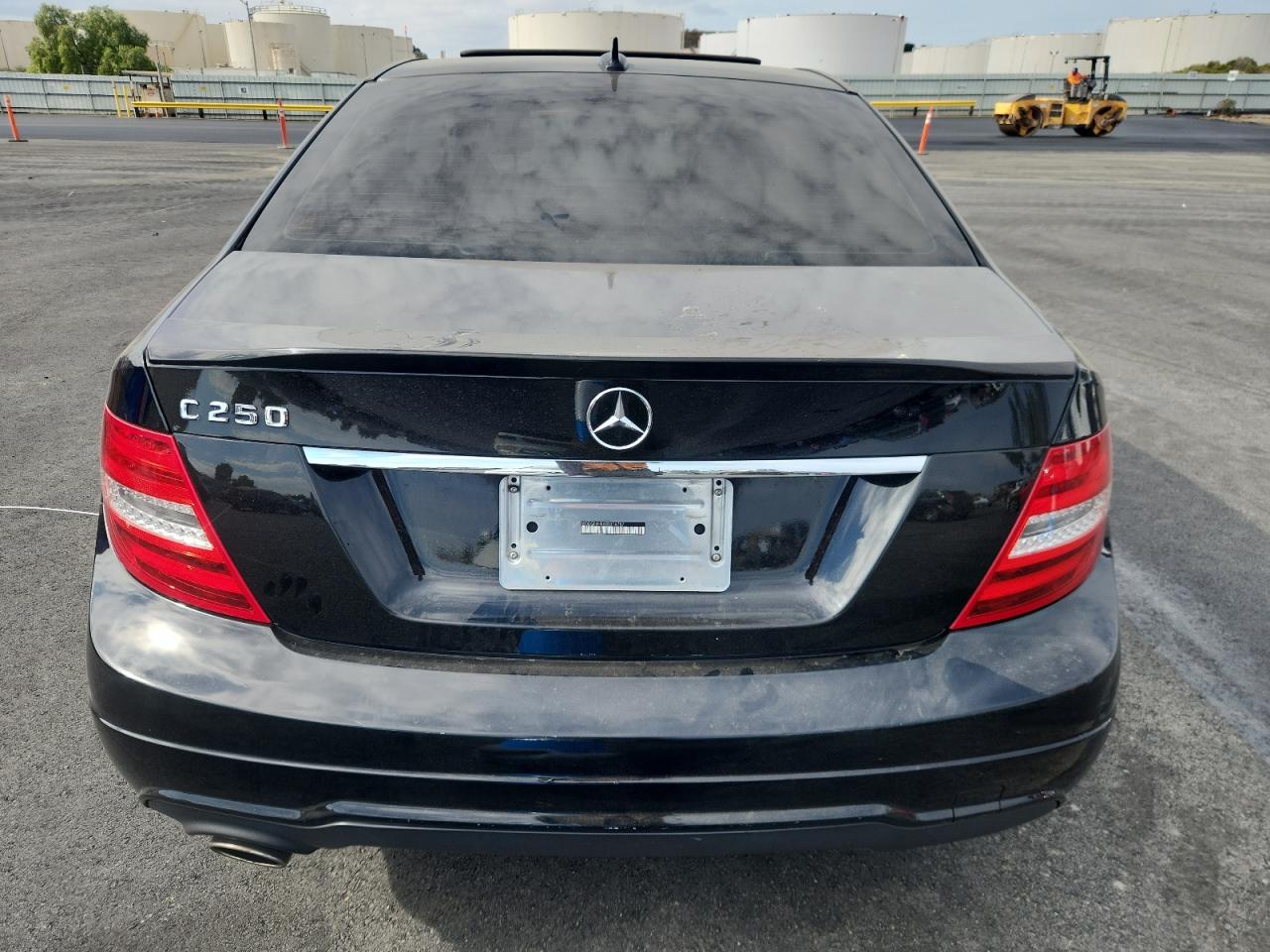 2014 Mercedes-Benz C 250 VIN: WDDGF4HB9ER316757 Lot: 82712685