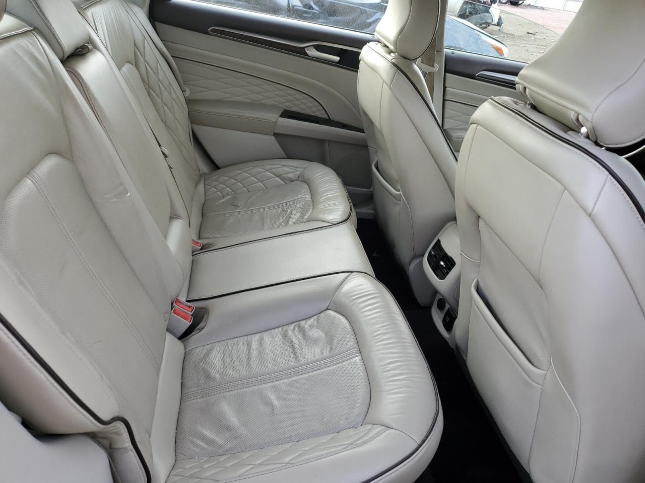 2017 Ford Fusion Titanium VIN: 3FA6P0D95HR288811 Lot: 86778125