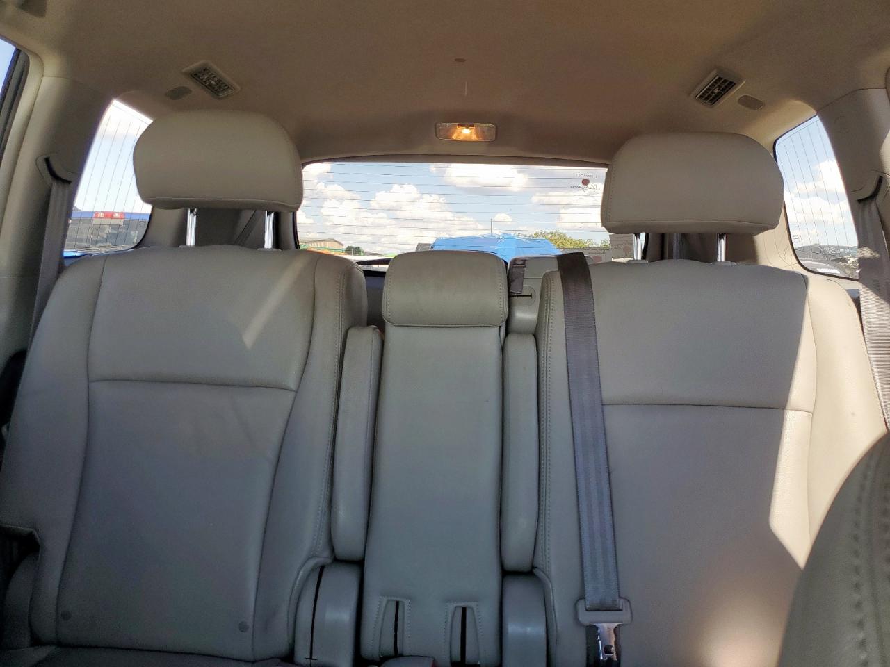 2013 Toyota Highlander Base VIN: 5TDZK3EH3DS092158 Lot: 85569255