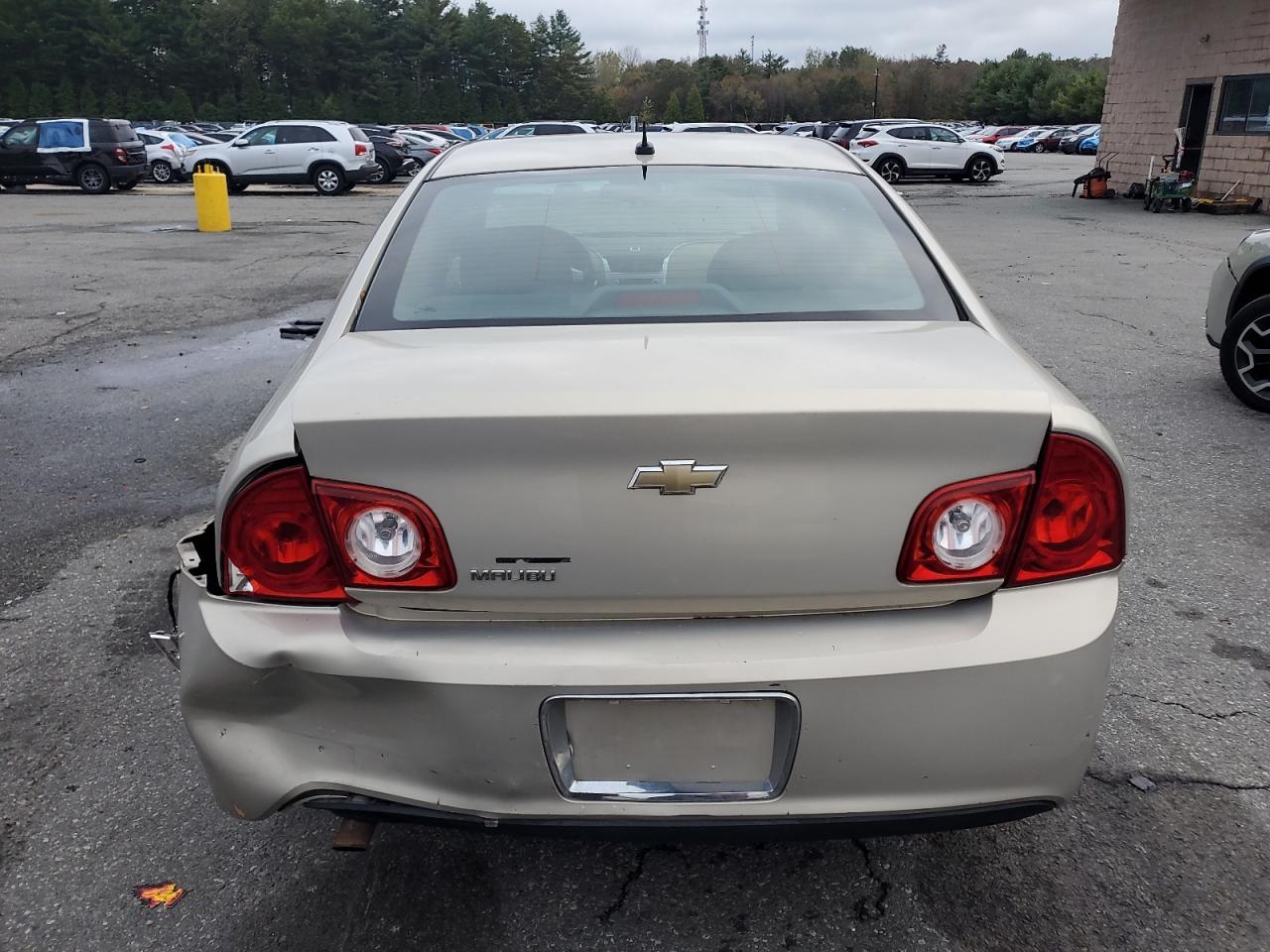 2010 Chevrolet Malibu Ls VIN: 1G1ZB5EB2AF114226 Lot: 84880955