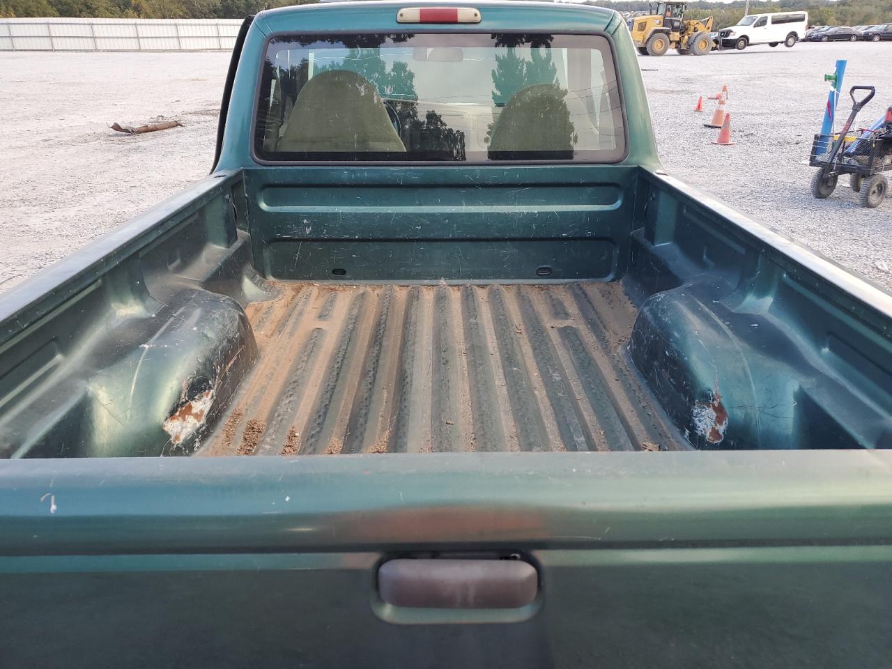 2000 Ford Ranger VIN: 1FTYR10V3YPB74304 Lot: 82416865