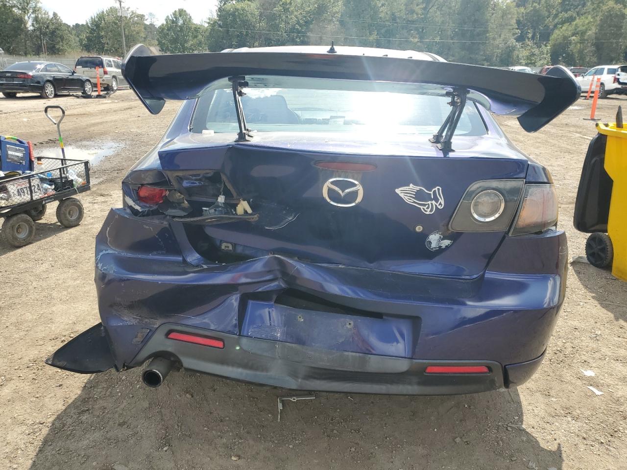 2005 Mazda 3 S VIN: JM1BK323351302217 Lot: 85388525