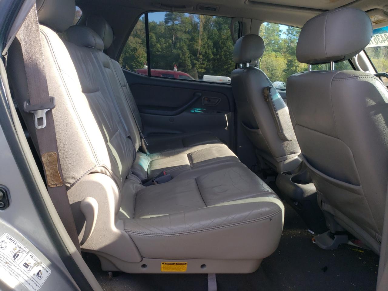 2002 Toyota Sequoia Sr5 VIN: 5TDBT44A42S087394 Lot: 86843615