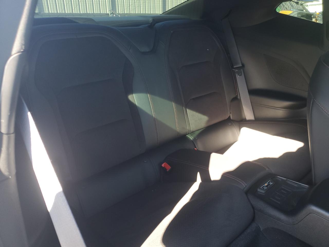 2018 Chevrolet Camaro Zl1 VIN: 1G1FK1R62J0137615 Lot: 82734375