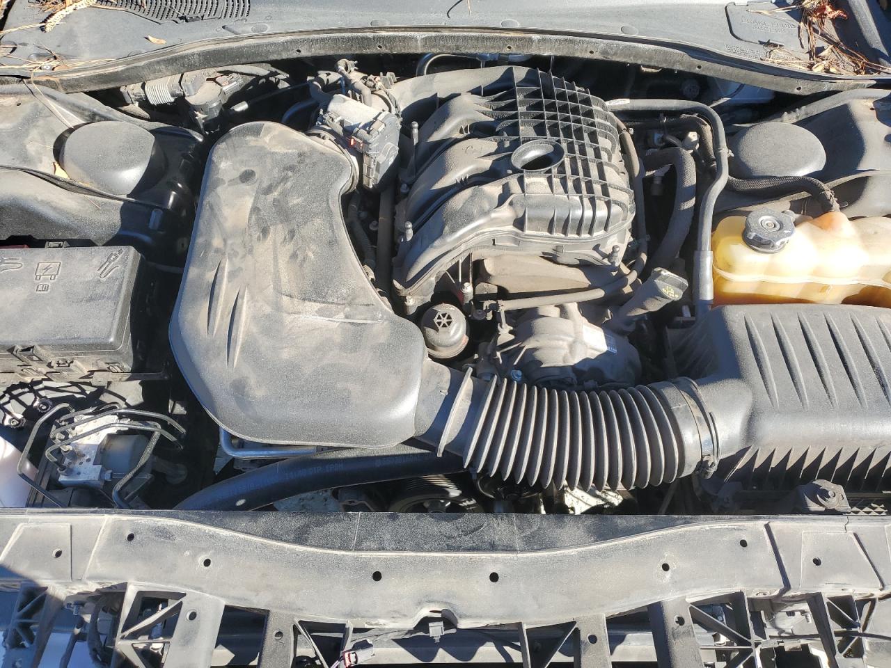 2018 Chrysler 300 Touring VIN: 2C3CCAAG4JH275247 Lot: 90110445