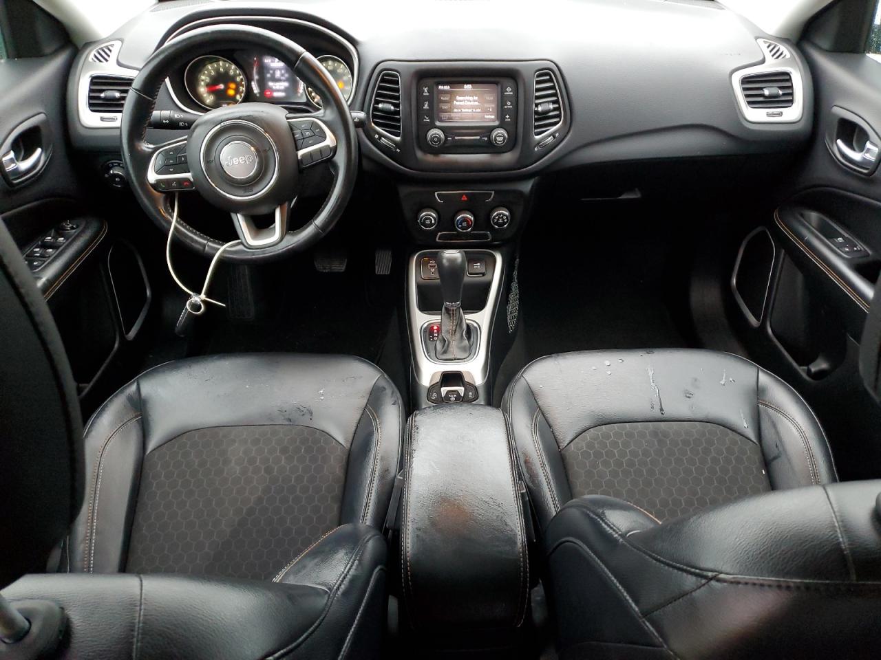 2018 Jeep Compass Latitude VIN: 3C4NJCBB4JT122965 Lot: 90391575