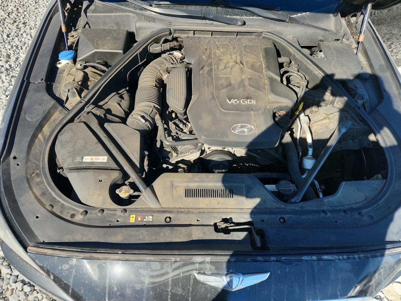 2015 Hyundai Genesis 3.8L VIN: KMHGN4JE0FU034843 Lot: 85859685