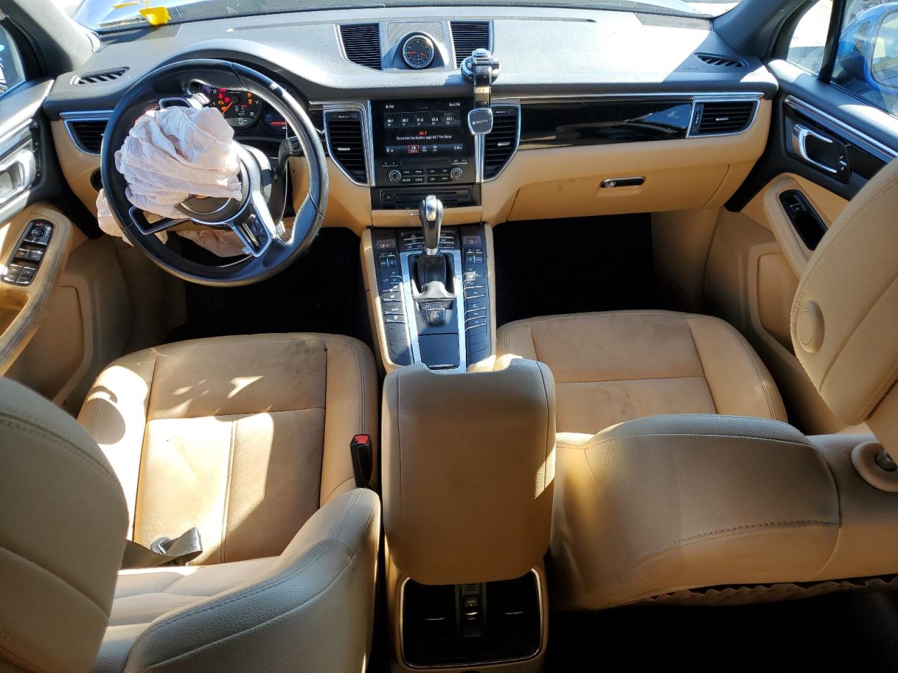 2018 Porsche Macan VIN: WP1AA2A55JLB08460 Lot: 84914845