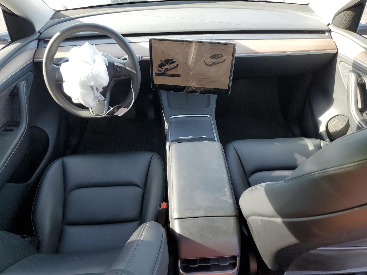 2023 Tesla Model Y VIN: 7SAYGDEE8PA130744 Lot: 86323175