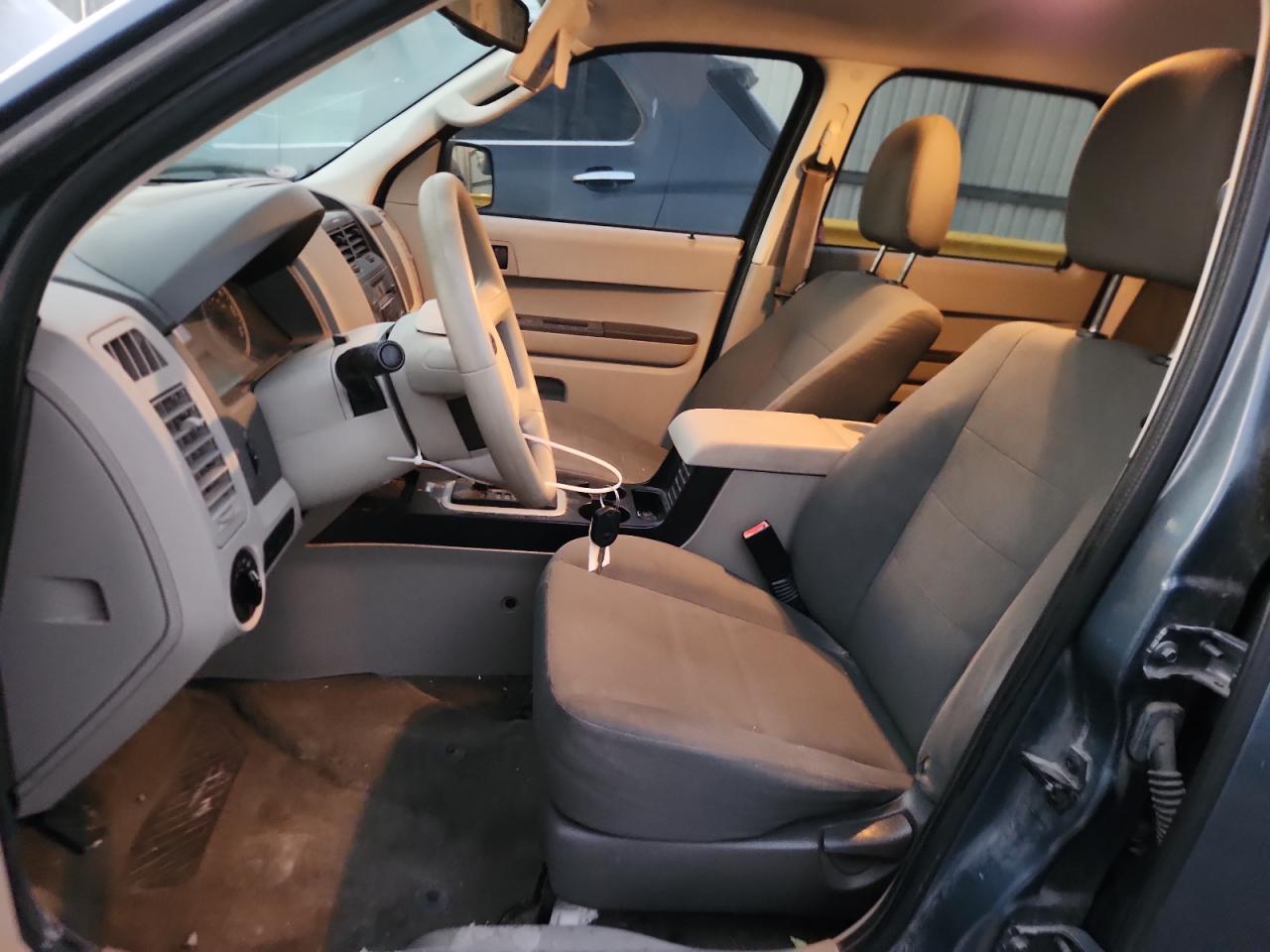 2011 Ford Escape Xls VIN: 1FMCU0C71BKB24405 Lot: 82270935