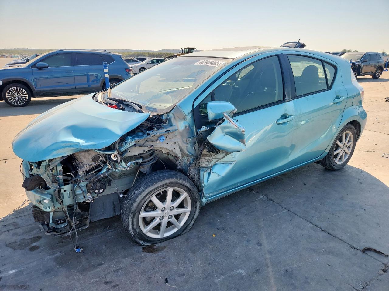 2012 Toyota Prius C VIN: JTDKDTB30C1012041 Lot: 82468485