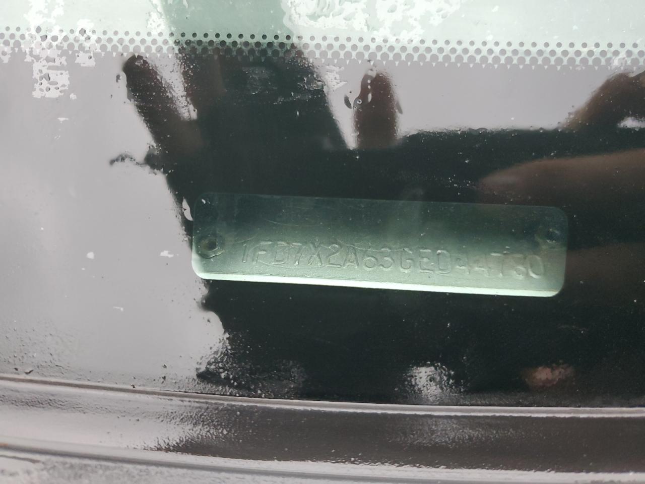 2016 Ford F250 Super Duty Utility / Service Truck VIN: 1FD7X2A63GED44780 Lot: 86894655