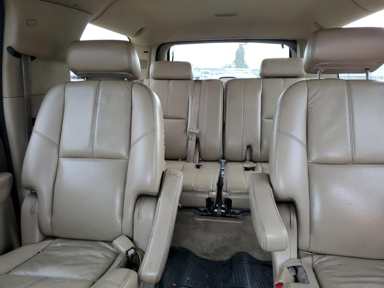 2007 GMC Yukon Xl C1500 VIN: 1GKFC16077J216581 Lot: 82310515