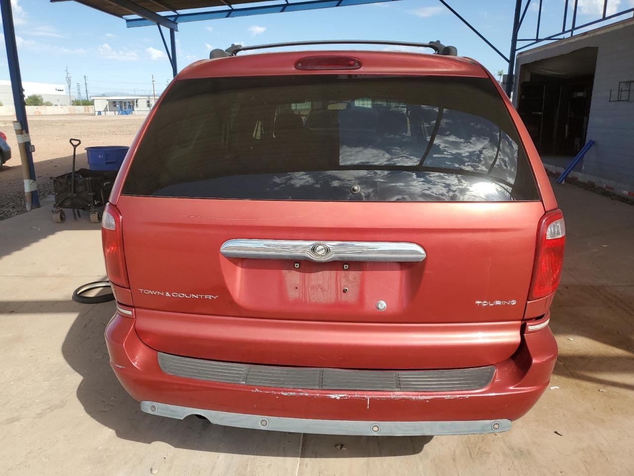 2005 Chrysler Town & Country Touring VIN: 2C4GP54LX5R197445 Lot: 85783725