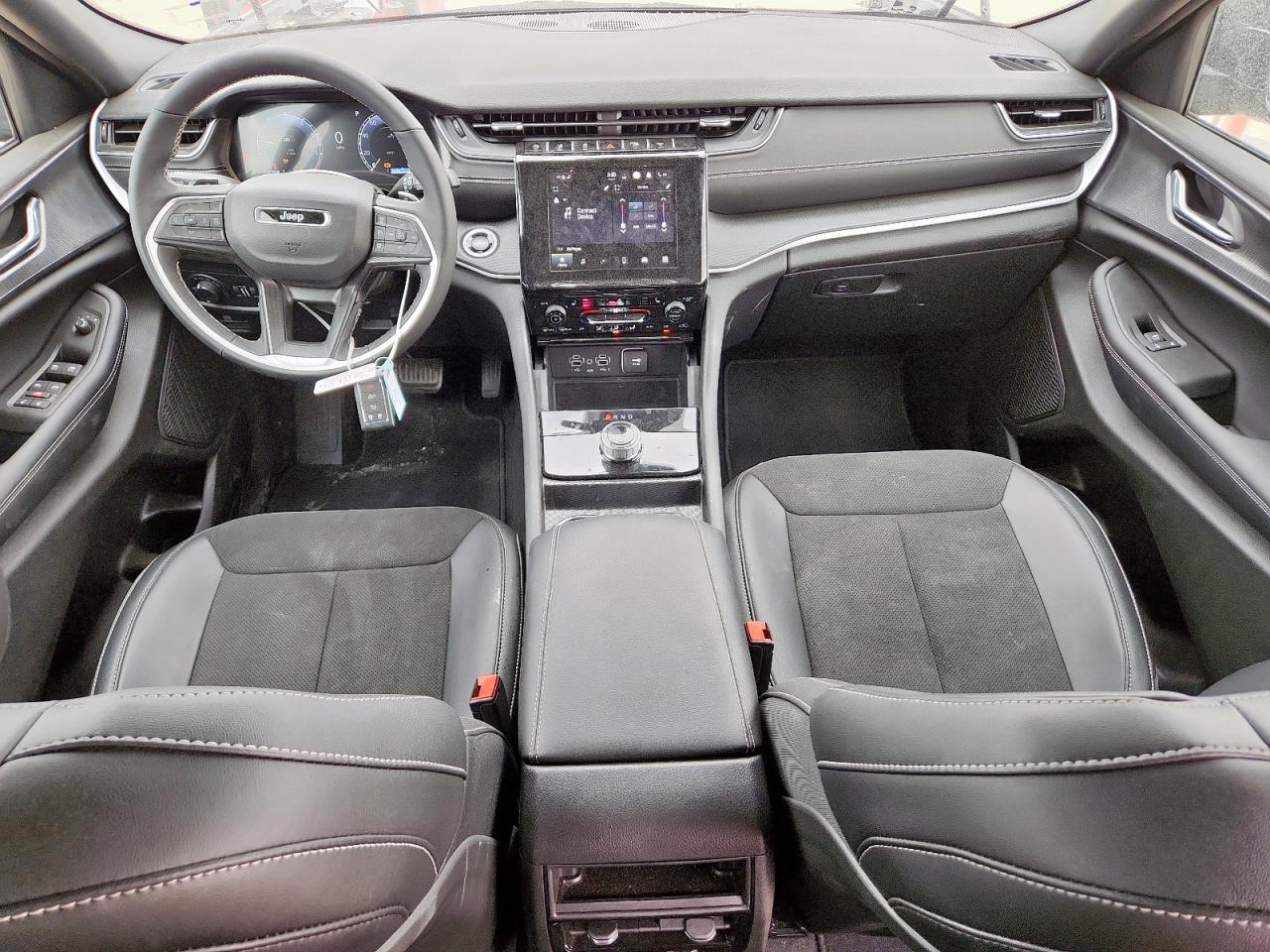 2025 Jeep Grand Cherokee Laredo VIN: 1C4RJHAG5SC303193 Lot: 85555345