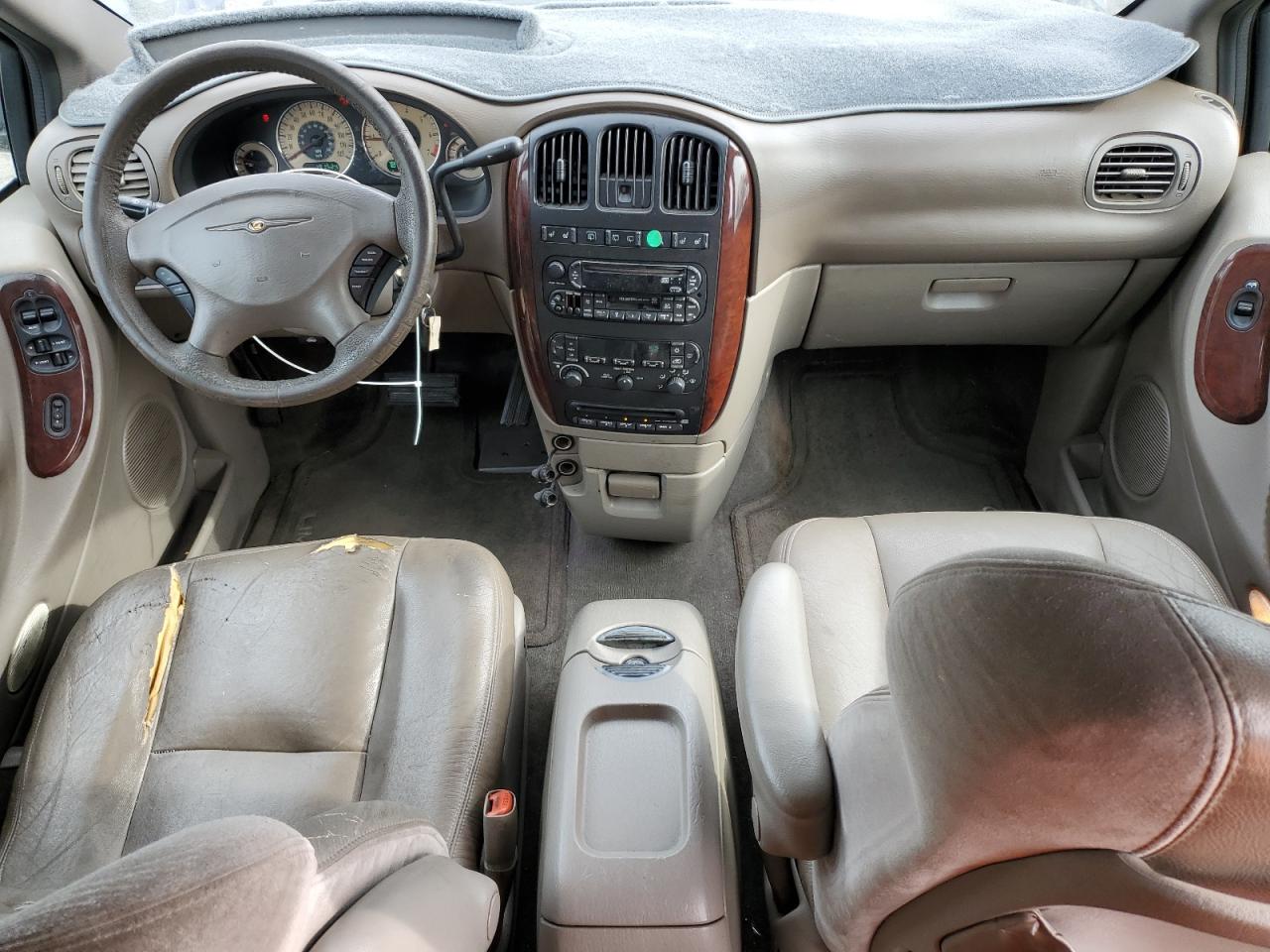 2002 Chrysler Town & Country Limited VIN: 2C8GP64L62R685226 Lot: 91086045