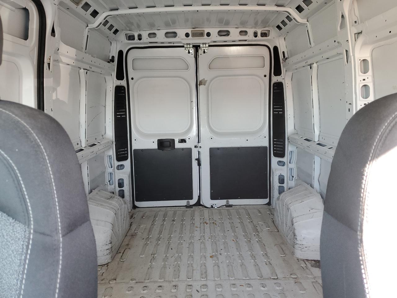 2020 Ram Promaster 1500 1500 High VIN: 3C6TRVBG4LE102690 Lot: 90851415