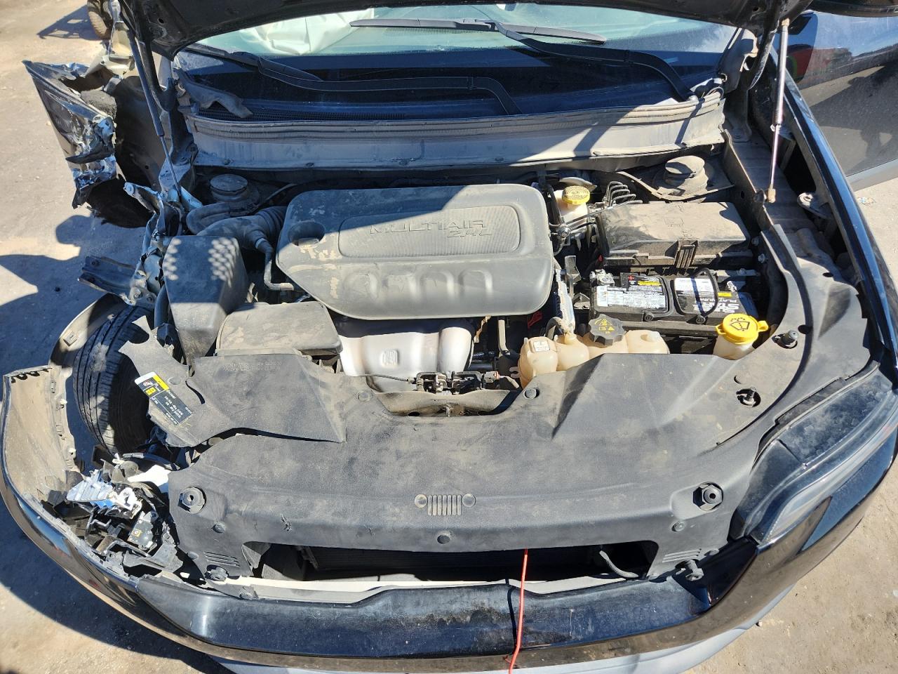 2021 Jeep Cherokee Latitude Plus VIN: 1C4PJMLB8MD118408 Lot: 84070055