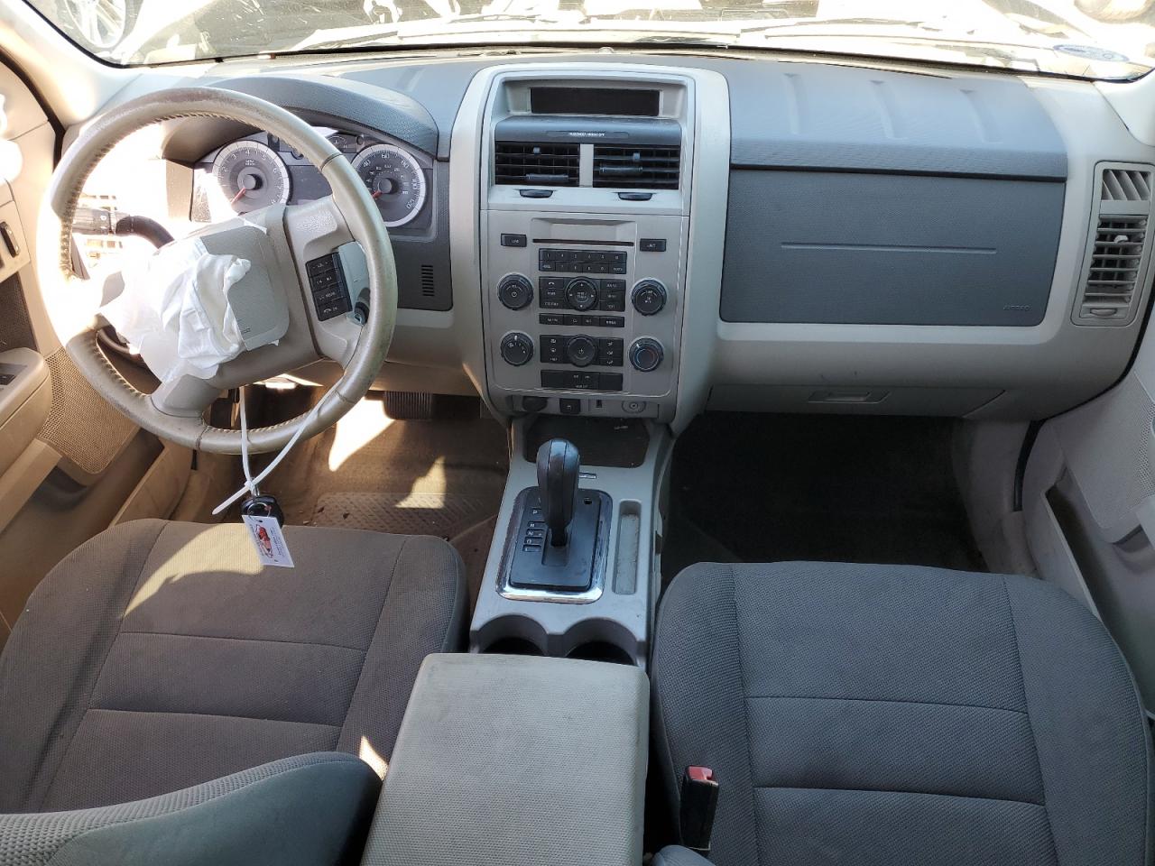 2010 Ford Escape Xlt VIN: 1FMCU0DG0AKA42095 Lot: 84938805