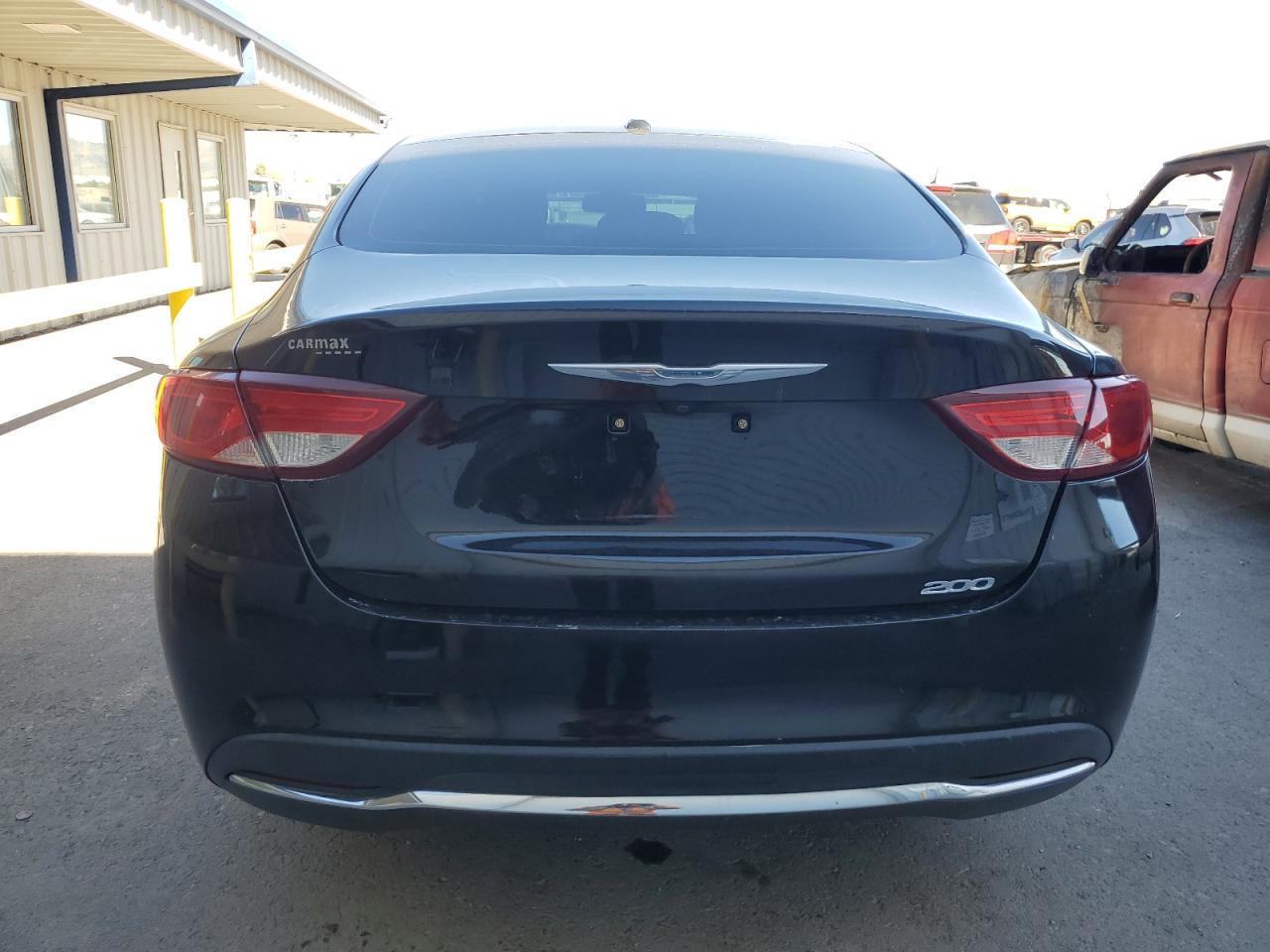 2015 Chrysler 200 Limited VIN: 1C3CCCAB1FN725144 Lot: 84984925