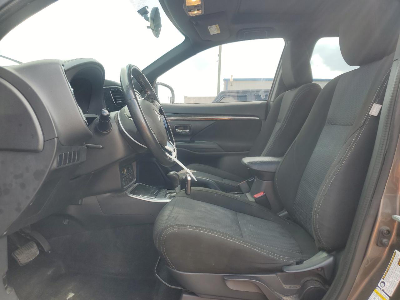 2018 Mitsubishi Outlander Se VIN: JA4AD3A38JZ034231 Lot: 84572655