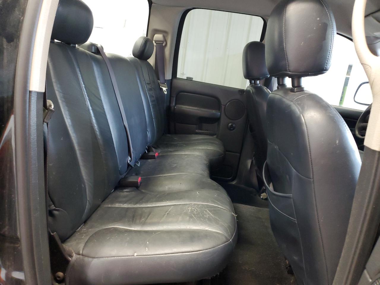 2004 Dodge Ram 1500 St VIN: 1D7HA18D14J282166 Lot: 90253565