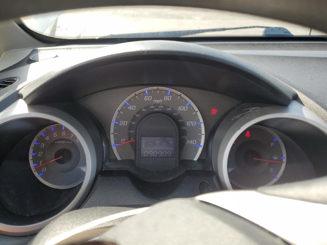 2013 Honda Fit VIN: JHMGE8H38DC041119 Lot: 85562315