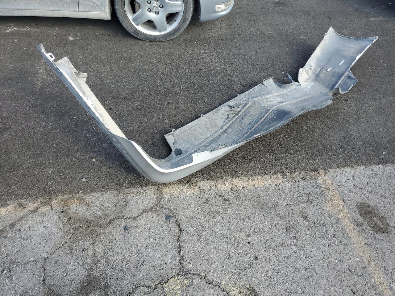 2005 Lexus Ls 430 VIN: JTHBN36F055010303 Lot: 82328275