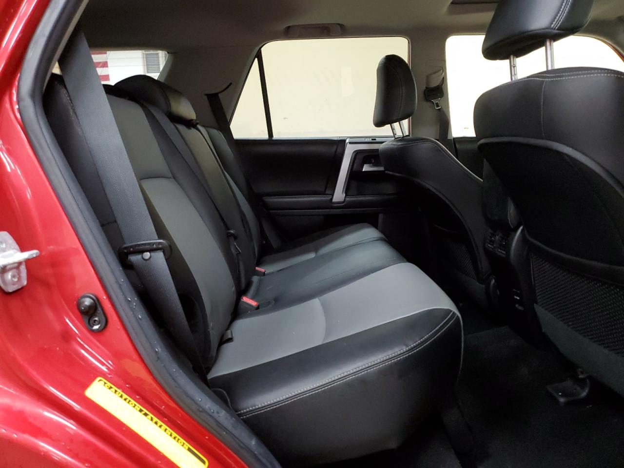 2015 Toyota 4Runner Sr5/Sr5 Premium VIN: JTEBU5JR3F5270905 Lot: 90055955