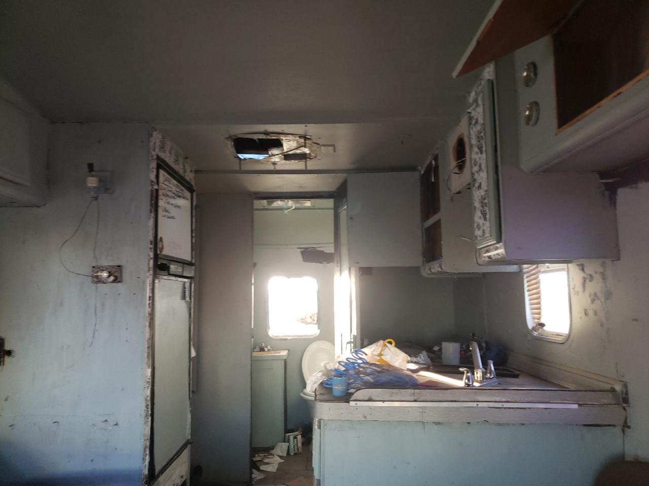 1986 Ford Econoline E350 Cutaway Van VIN: 1FDKE30L2GHA73657 Lot: 86869285