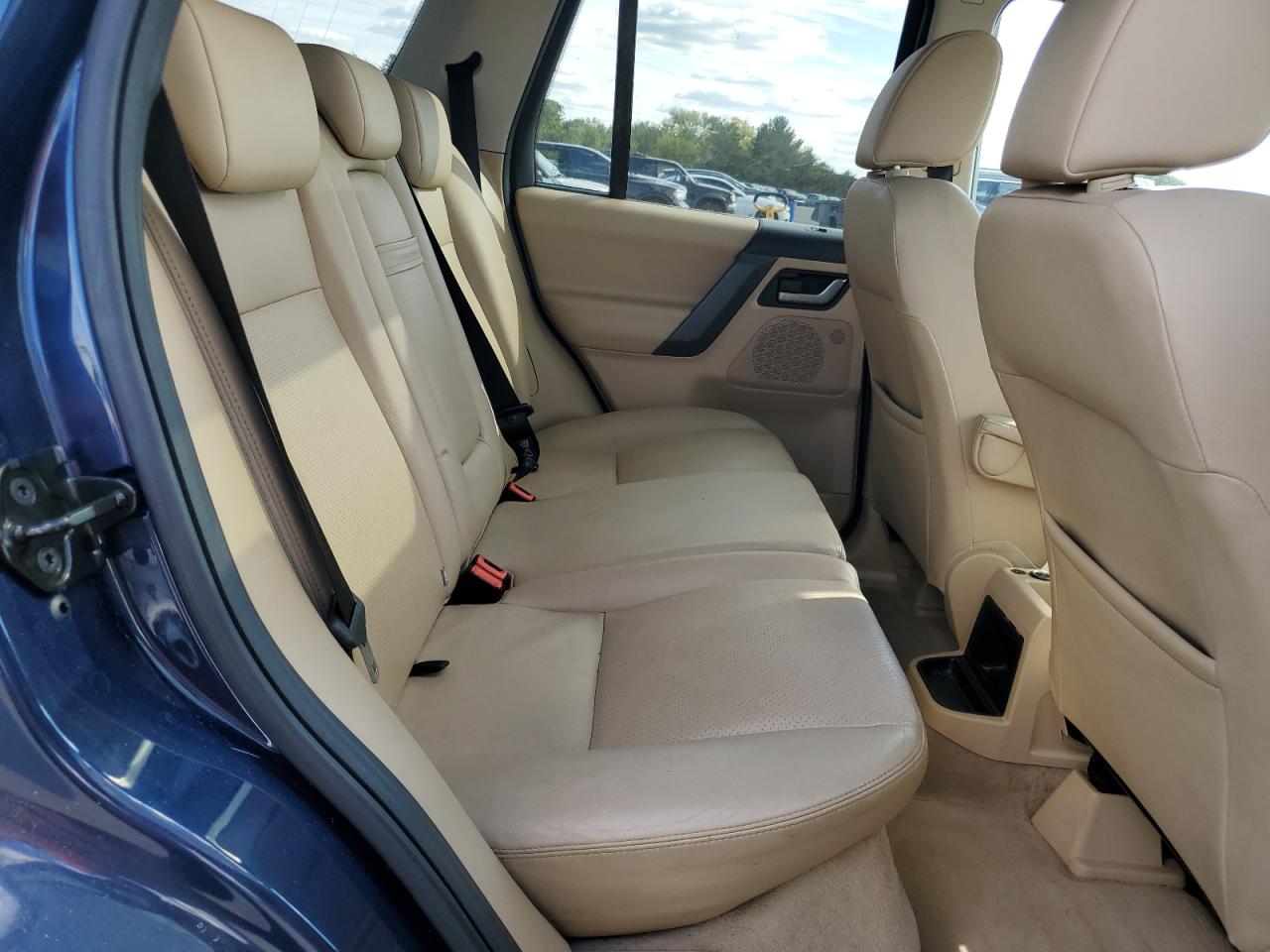 2008 Land Rover Lr2 Se VIN: SALFP24N08H041838 Lot: 81949155