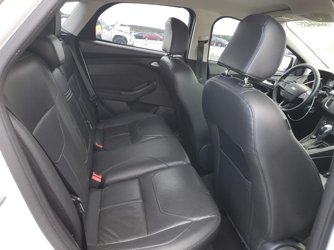 2016 Ford Focus Se VIN: 1FADP3K22GL346076 Lot: 85344355