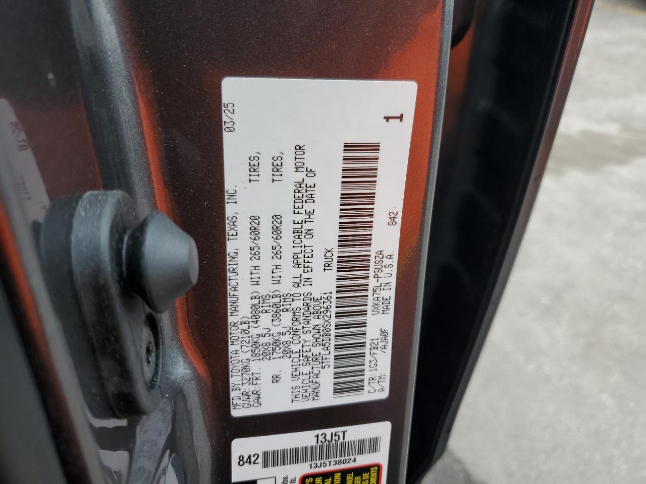 2025 Toyota Tundra Crewmax Sr VIN: 5TFLA5DB0SX296361 Lot: 82368435