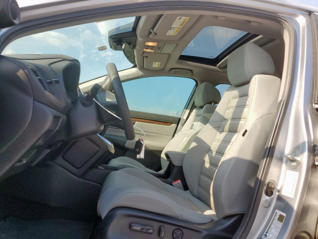 2017 Honda Cr-V Ex VIN: 7FARW1H57HE037687 Lot: 84522225